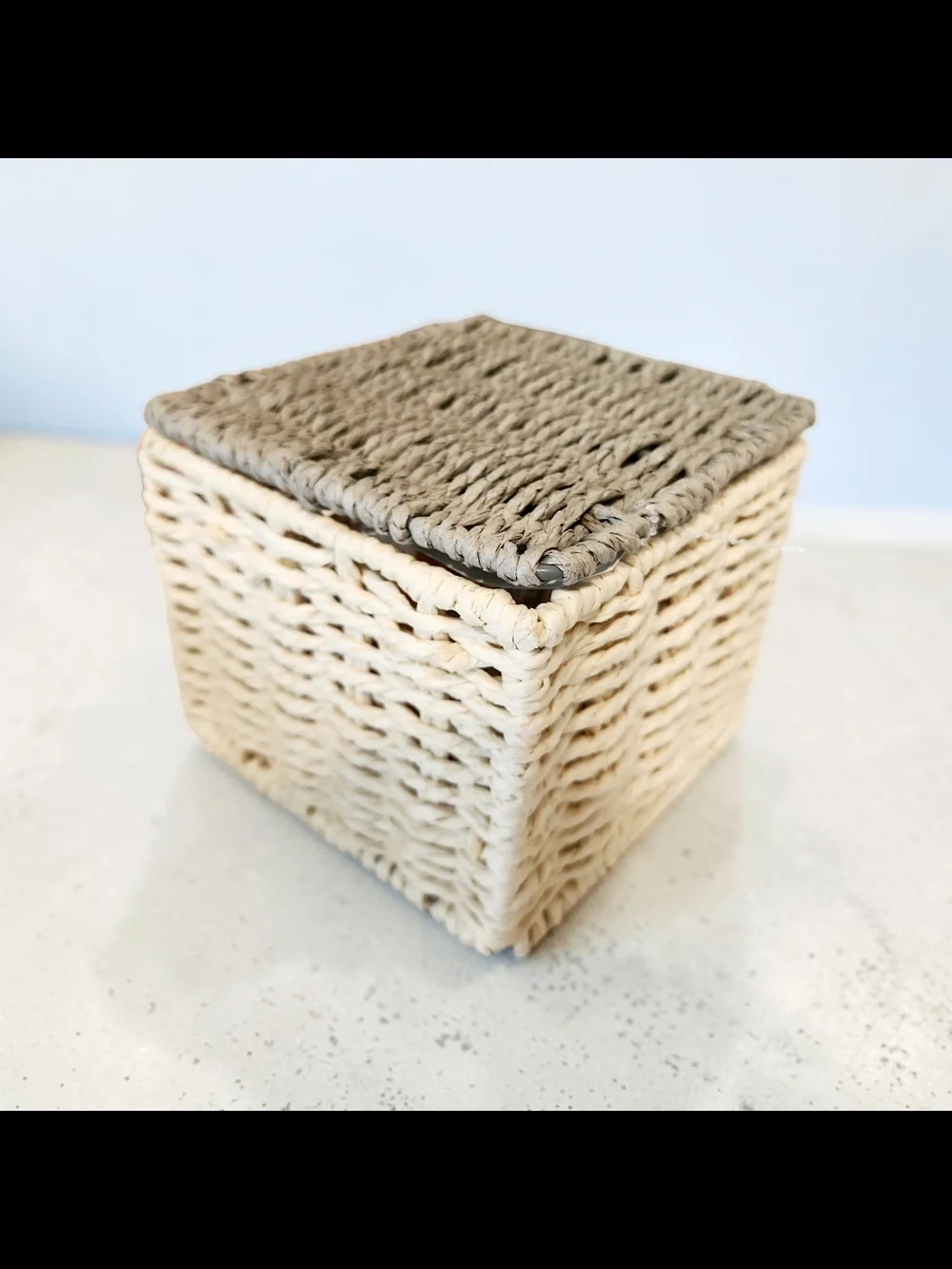 Woven seagrass and paper rope storage basket with lid, 6x6x4.5 inches